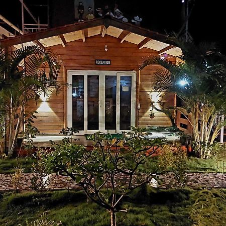 Vedana Retreat Arambol Hotel Buitenkant foto