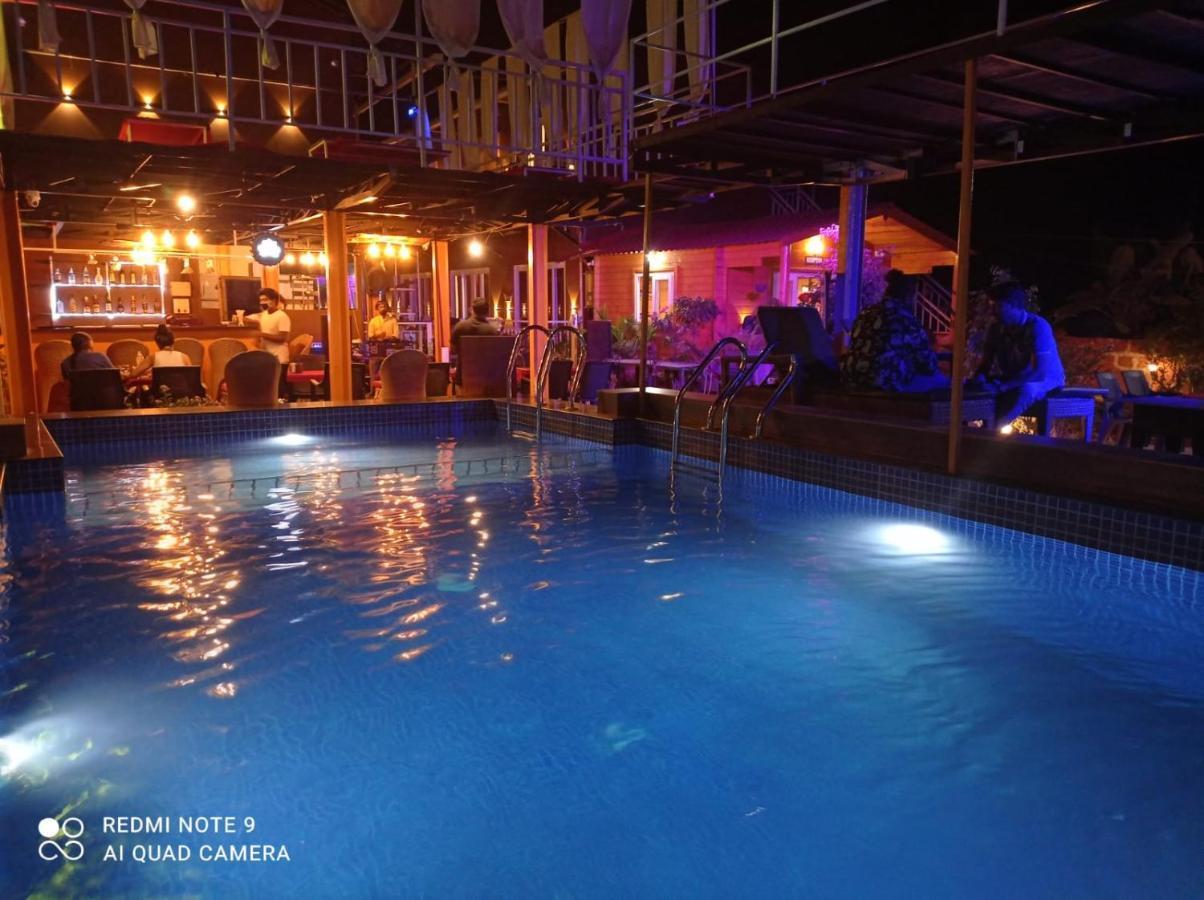 Vedana Retreat Arambol Hotel Buitenkant foto