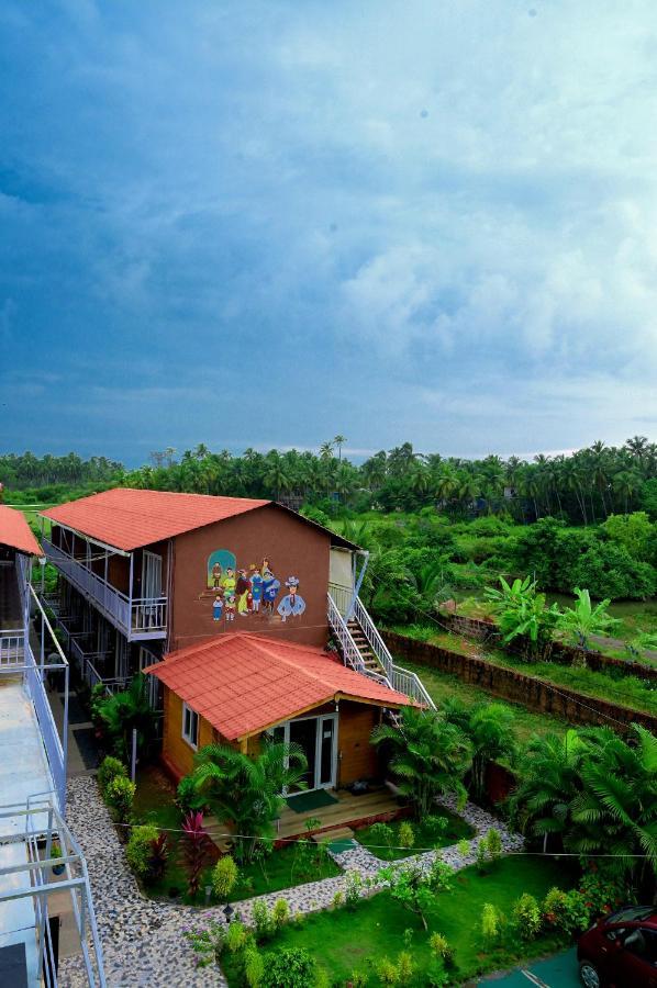 Vedana Retreat Arambol Hotel Buitenkant foto