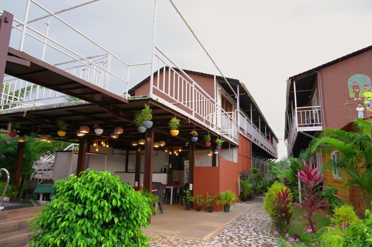 Vedana Retreat Arambol Hotel Buitenkant foto